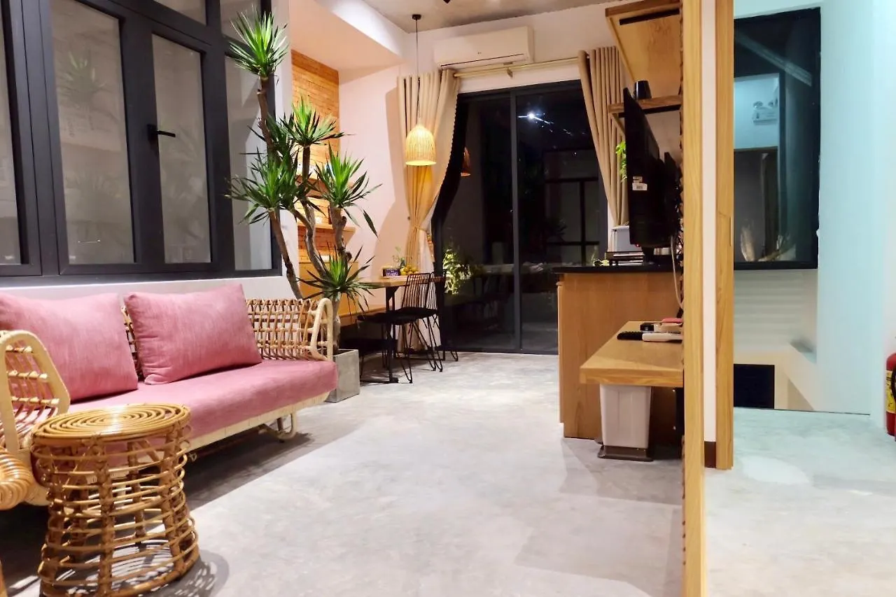 Uri House, 1- 2 Bedroom Tourism Apt, 5' Walk Dragon Bridge Da Nang 0*,  Vietnam
