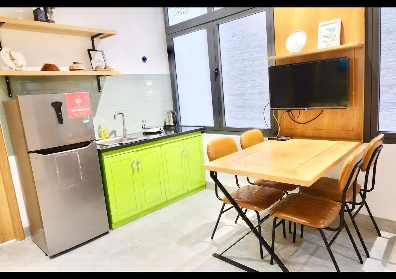 Uri House, 1- 2 Bedroom Tourism Apt, 5' Walk Dragon Bridge Da Nang 0*,