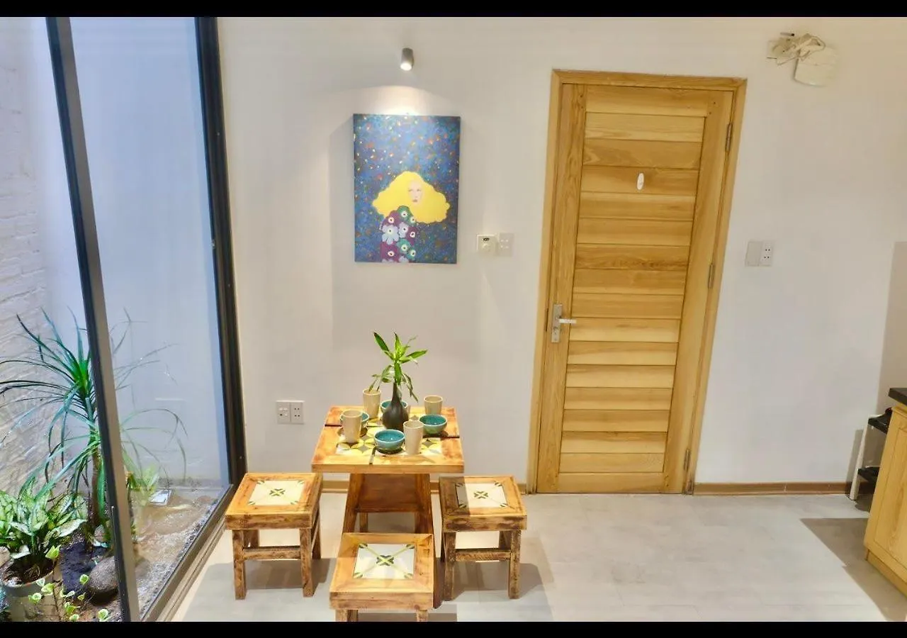 Uri House, 1- 2 Bedroom Tourism Apt, 5' Walk Dragon Bridge Da Nang 0*,
